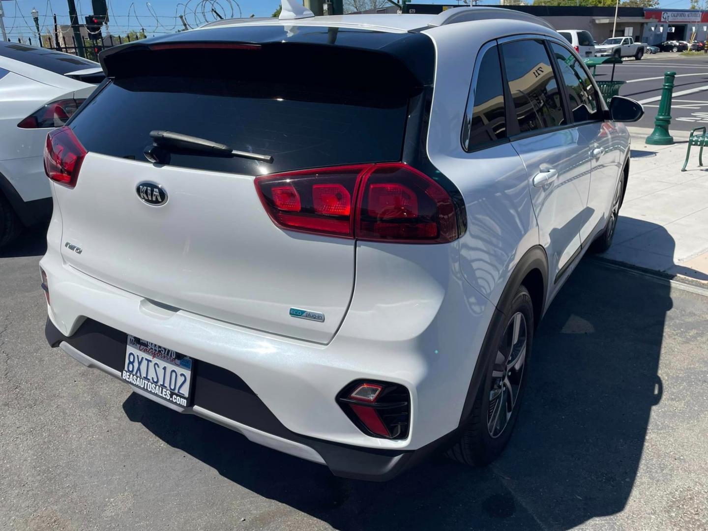 2021 WHITE /BLACK Kia Niro Plug In Hybrid (KNDCM3LD1M5) , located at 744 E Miner Ave, Stockton, CA, 95202, (209) 944-5770, 37.956863, -121.282082 - PLUS TAXES AND FEES - Photo#13